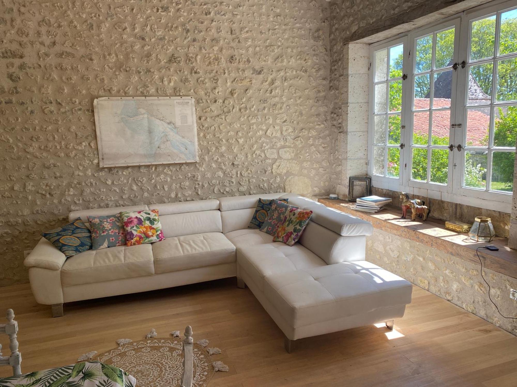 As Seen On A New Life In The Sun - Beautiful 3 Bedroom Cottage With Shared Pool Montboyer Exterior photo